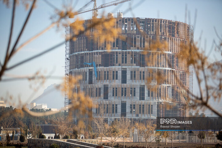 اصفهان میزبان نخستین بازار تخصصی پرندگان زینتی کشور می‌شود