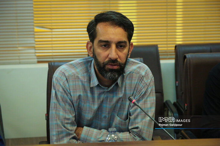 بهره‌برداری از سالن سرشاخه بازار گل و گیاه ارغوان اصفهان با ۳۶ غرفه تخصصی