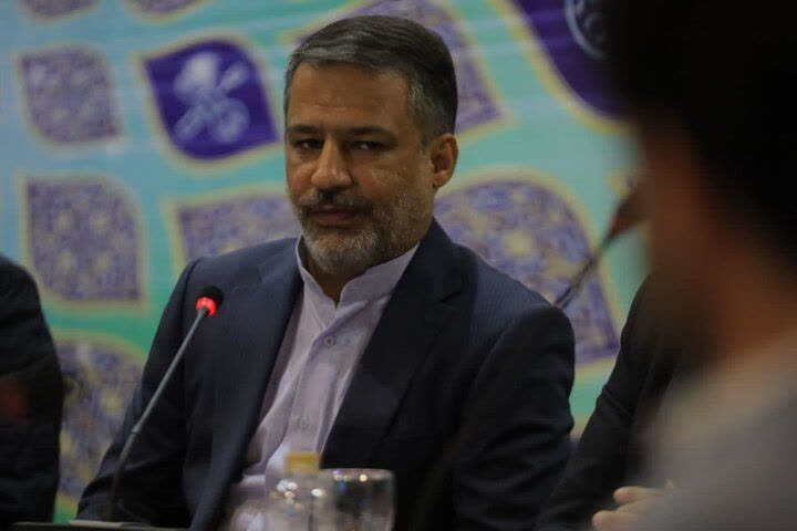 استقرار صندوق‌های اخذ رأی در بازارهای کوثر و جمعه بازار خودروی اصفهان