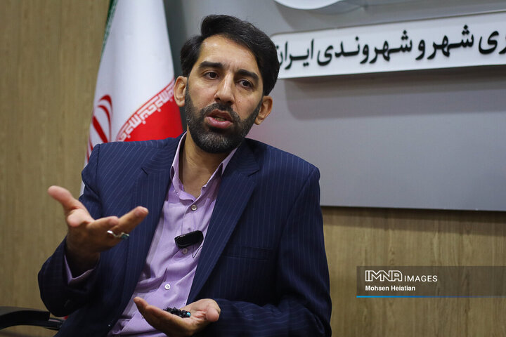 ترکیب معنویت و اقتصاد الگوی جدید خدمت‌رسانی در شهرک شهید کشوری اصفهان‌